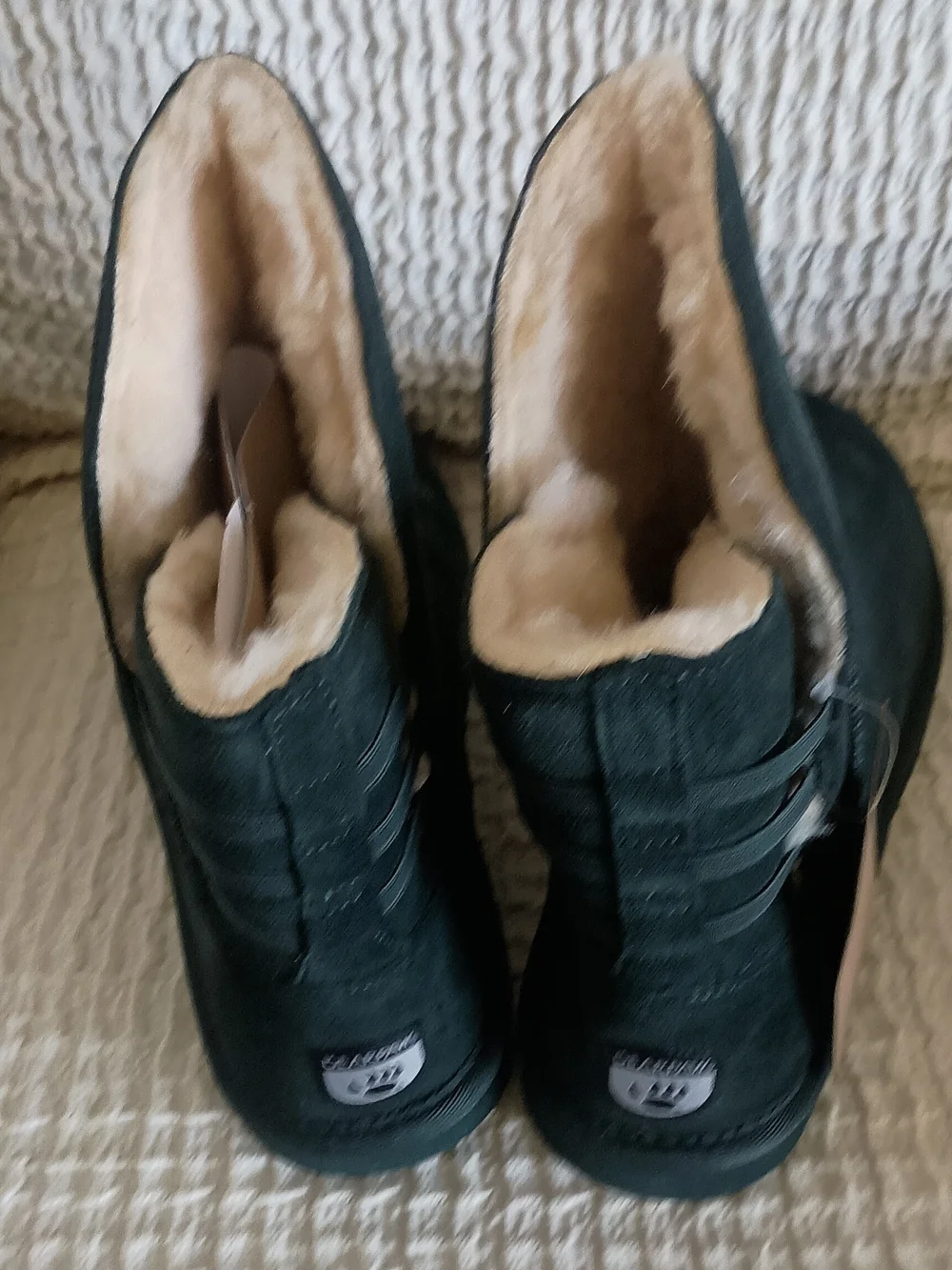 Bearpaw Suede Shearling Lined Short Boots in Dark Green